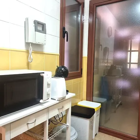 Bajo Con Terraza Espectacular Al Lado De La Playa Y Con Acceso Directo A La Piscina! 公寓 Los Amarguillos