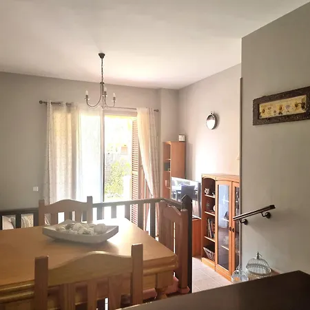 Bajo Con Terraza Espectacular Al Lado De La Playa Y Con Acceso Directo A La Piscina! アパート Los Amarguillos